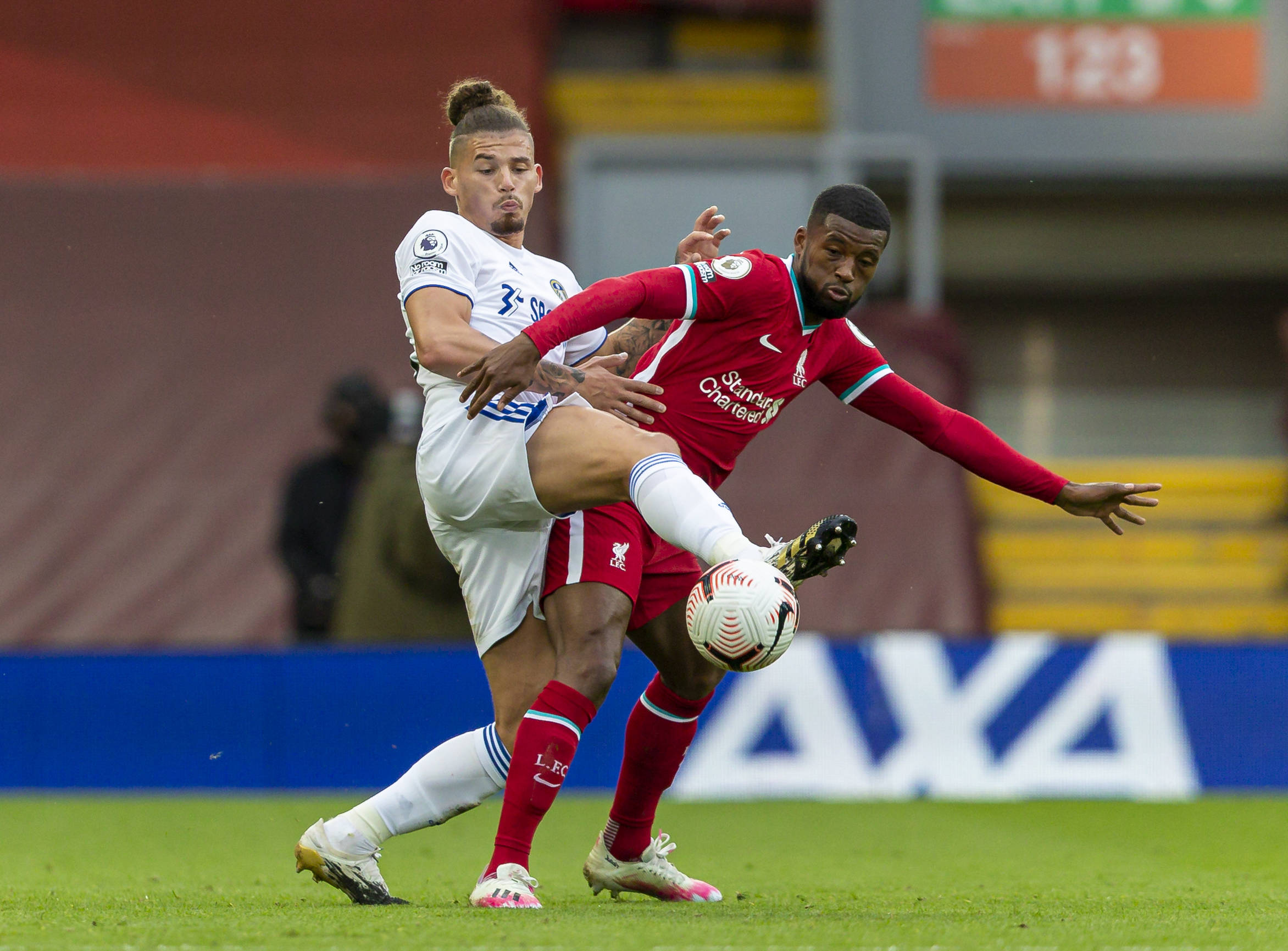 功地拦截和 功地拦截和