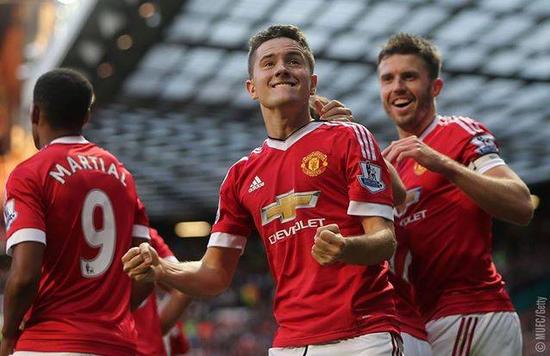 社交媒体使 社交媒体使